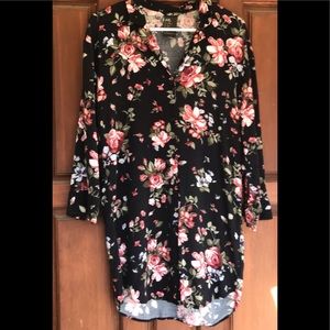H&M floral shirt dress.  Button front. Size XS.